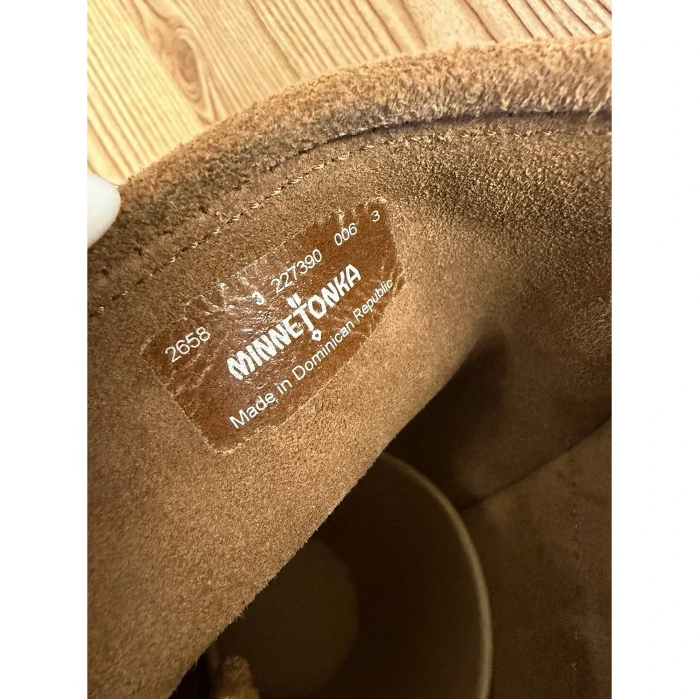 Minnetonka 3 Layer Triple Fringe Boot Moccasins Youth Sz 3 Brown Leather